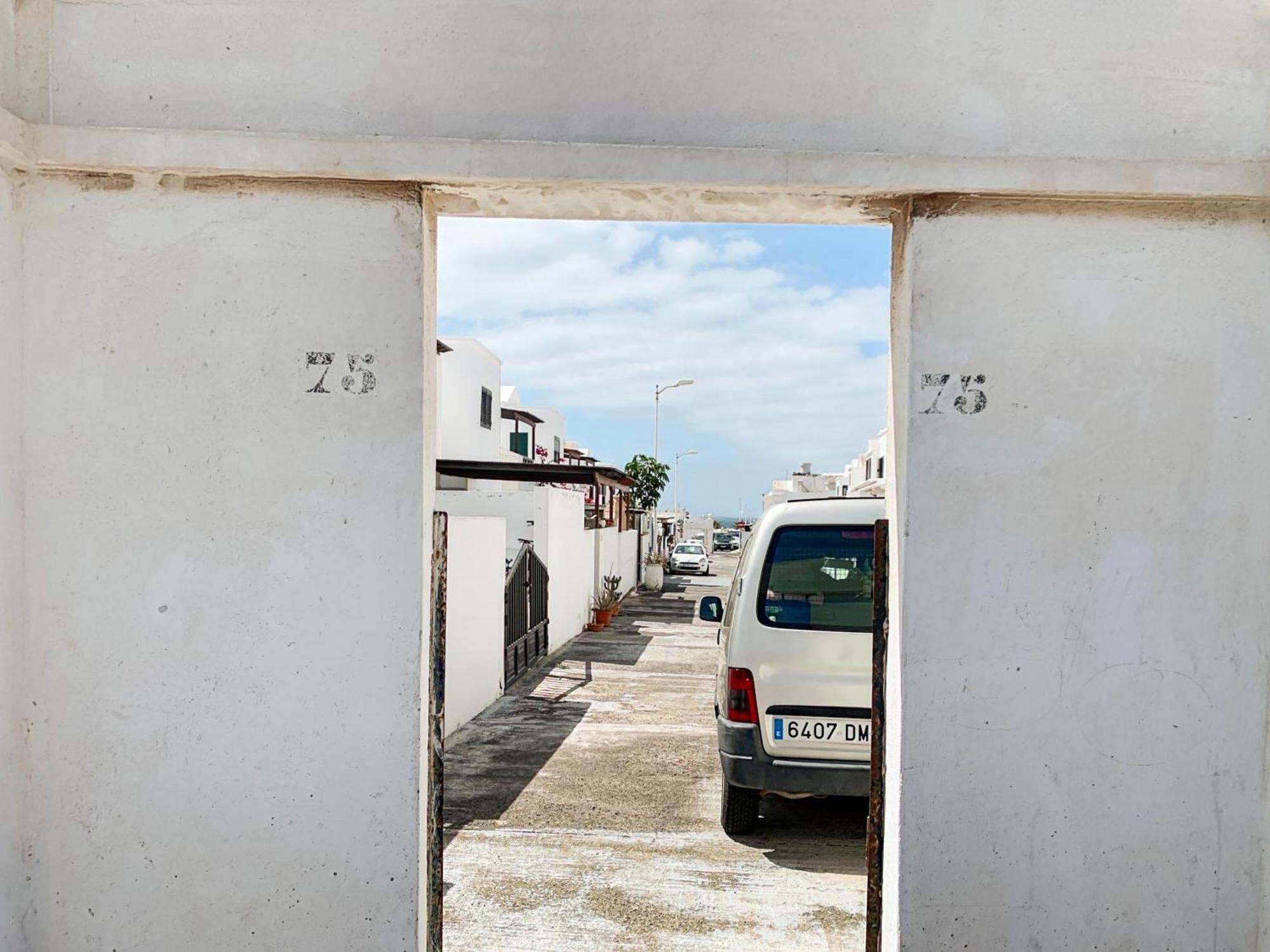 Habitaciones Privadas Cerca De La Playa Y Aeropuerto En Casa Compartida Con Otros Huespedes Playa Honda  Extérieur photo
