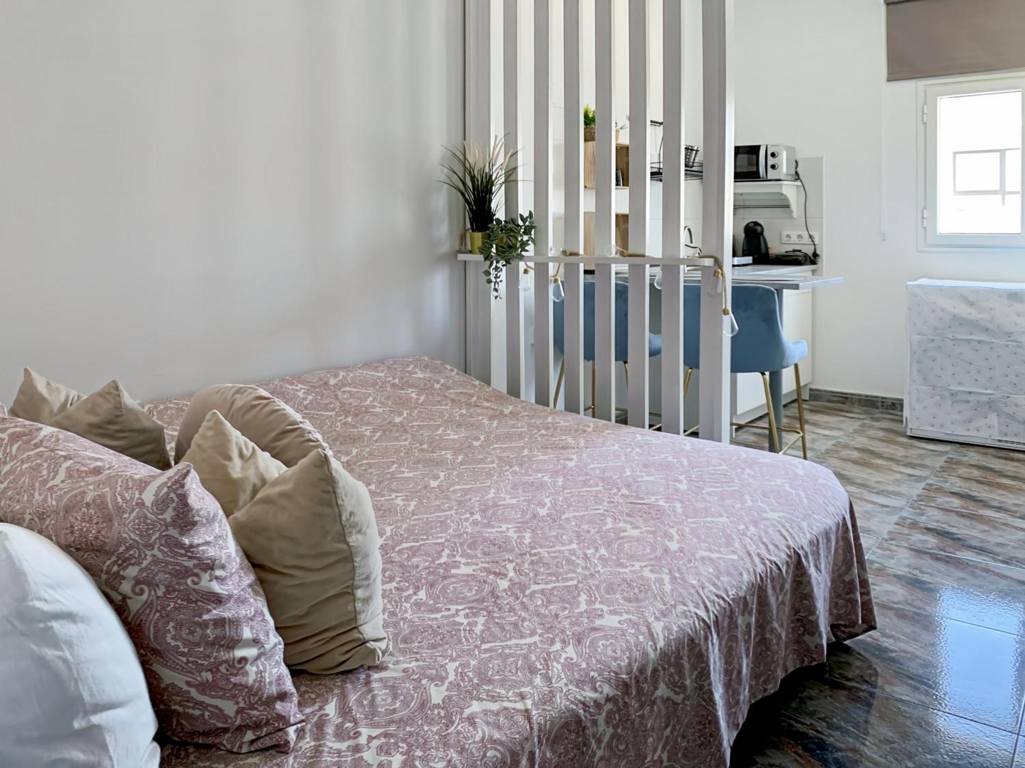 Habitaciones Privadas Cerca De La Playa Y Aeropuerto En Casa Compartida Con Otros Huespedes Playa Honda  Extérieur photo